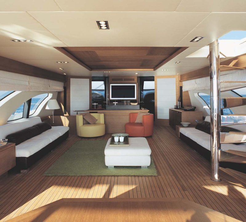 Comfortable Salon