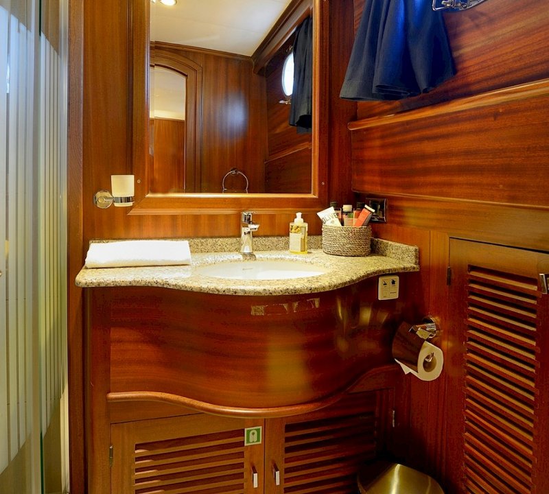 Ensuite