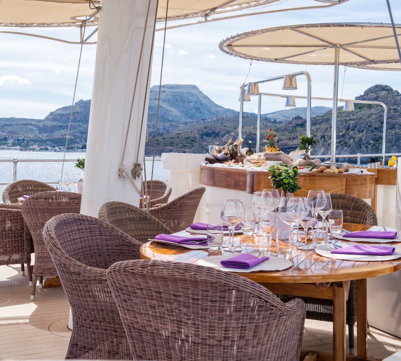 Dining Al Fresco