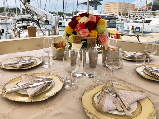 Dining Set Up