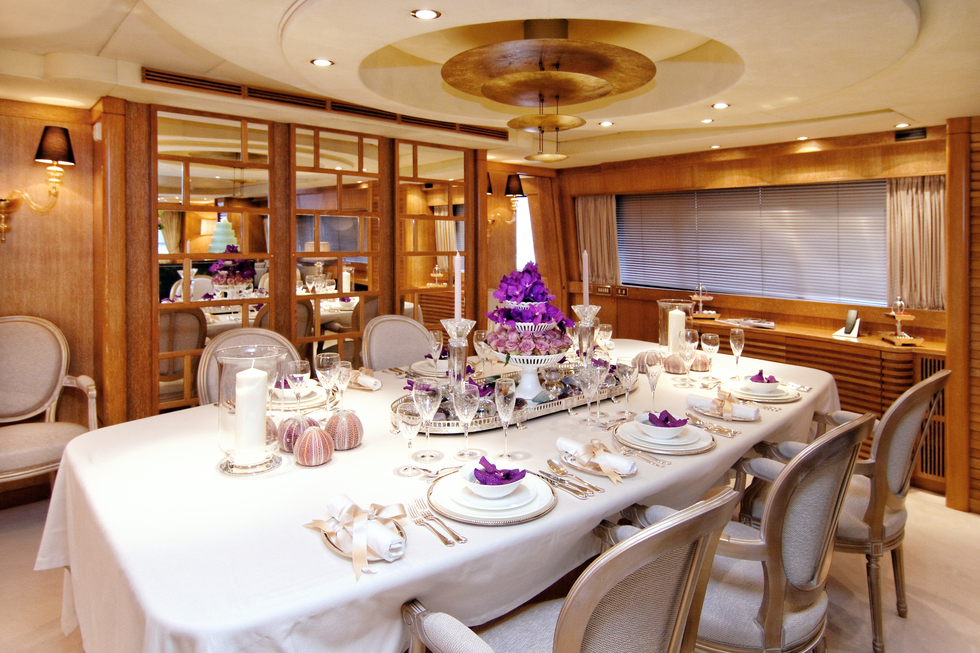 Dining Table Setting
