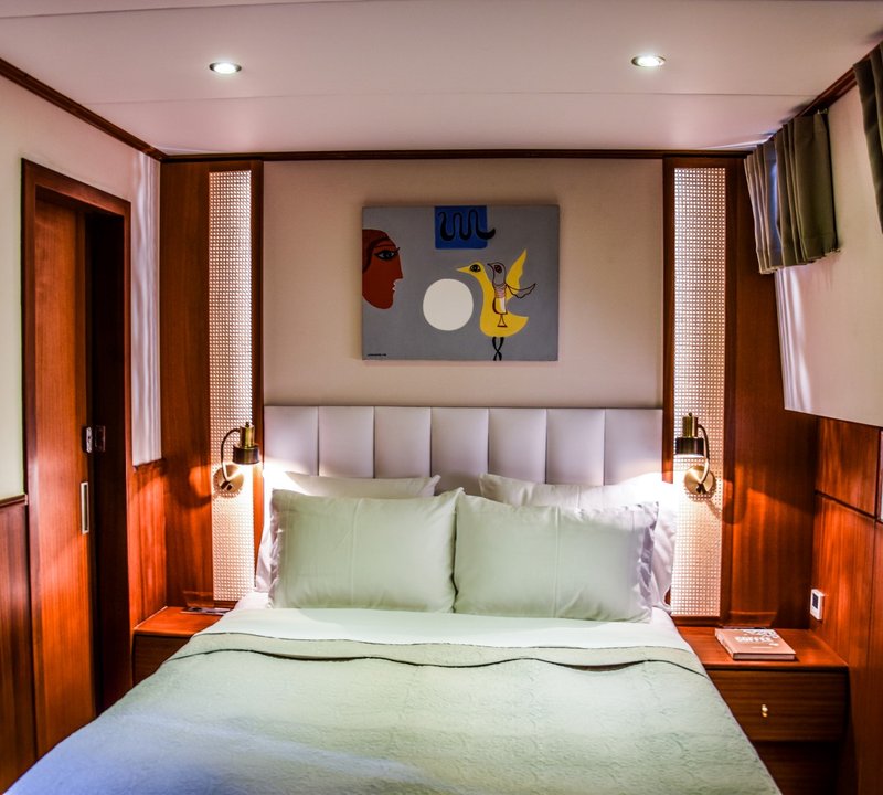 Double Cabin