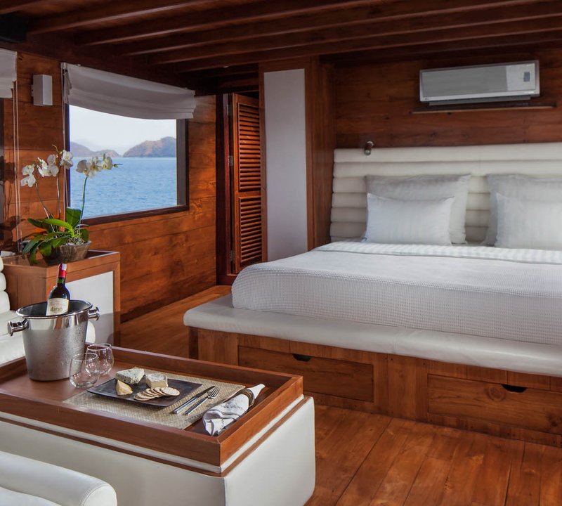 Double Cabin