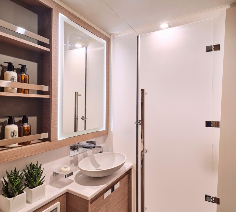 Double Cabin For Guests - Bathroom