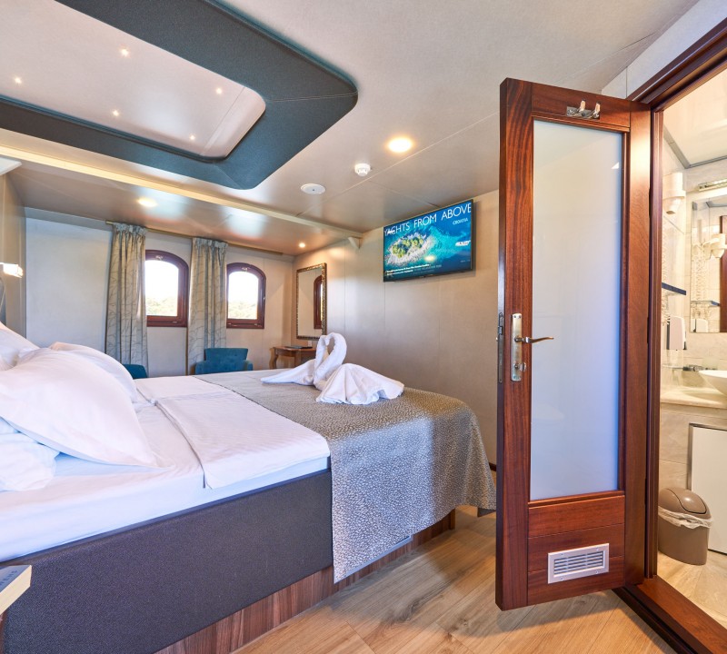 Double Cabin Interior