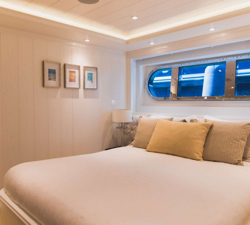 Double Cabin  - Yellow
