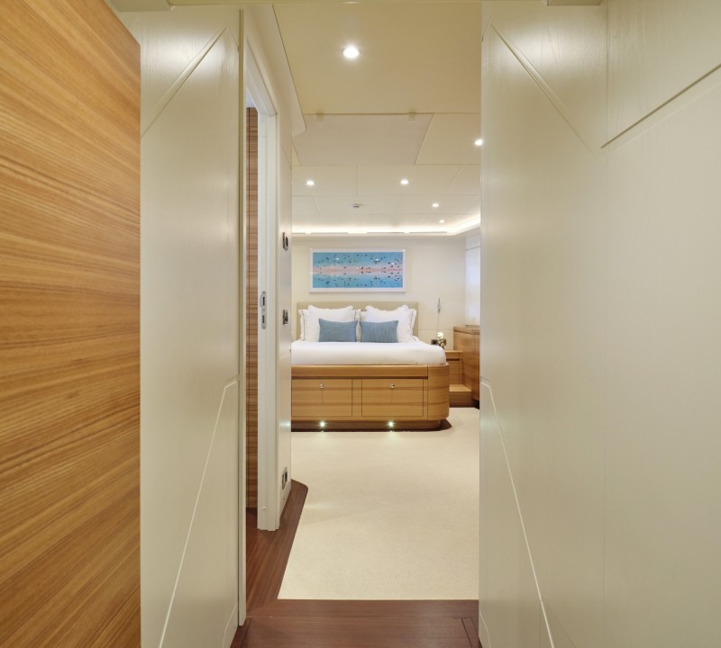 Double Cabin