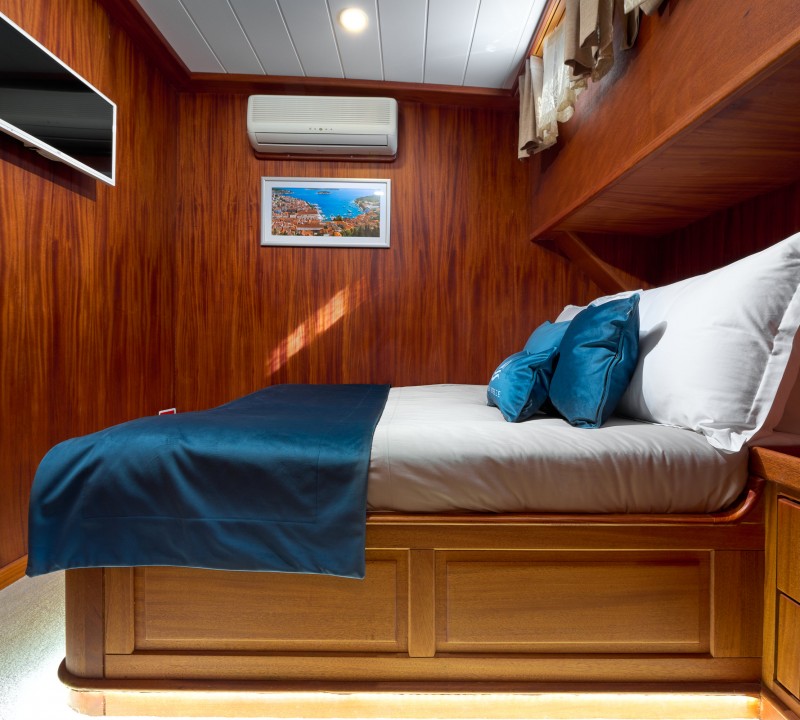 Double Guest Cabin For Guests