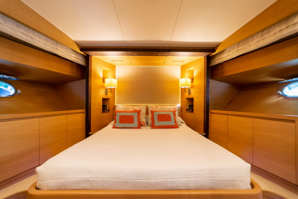 Double Guest Suit E