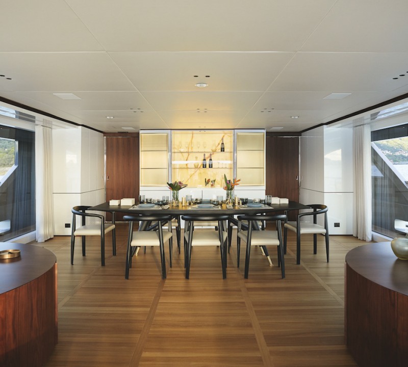 Elegant Dining
