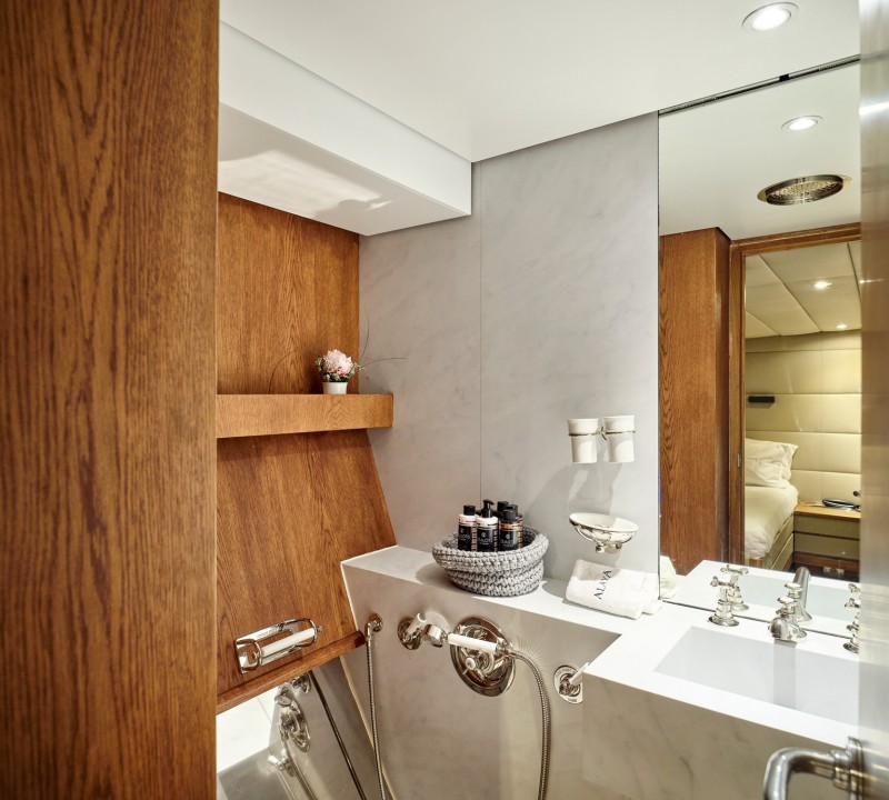 Ensuite Details