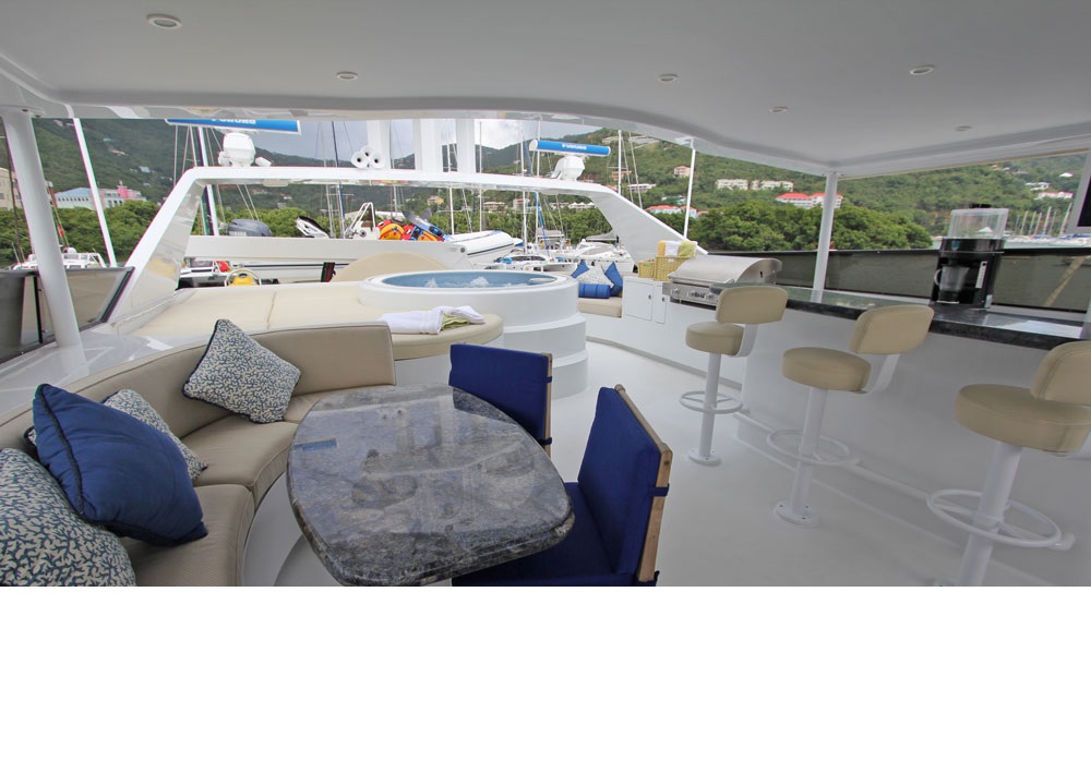 Freedom-alfresco dining