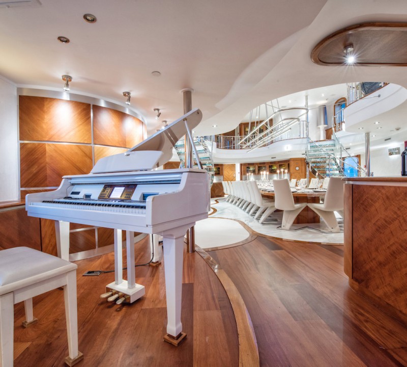 Grand Piano