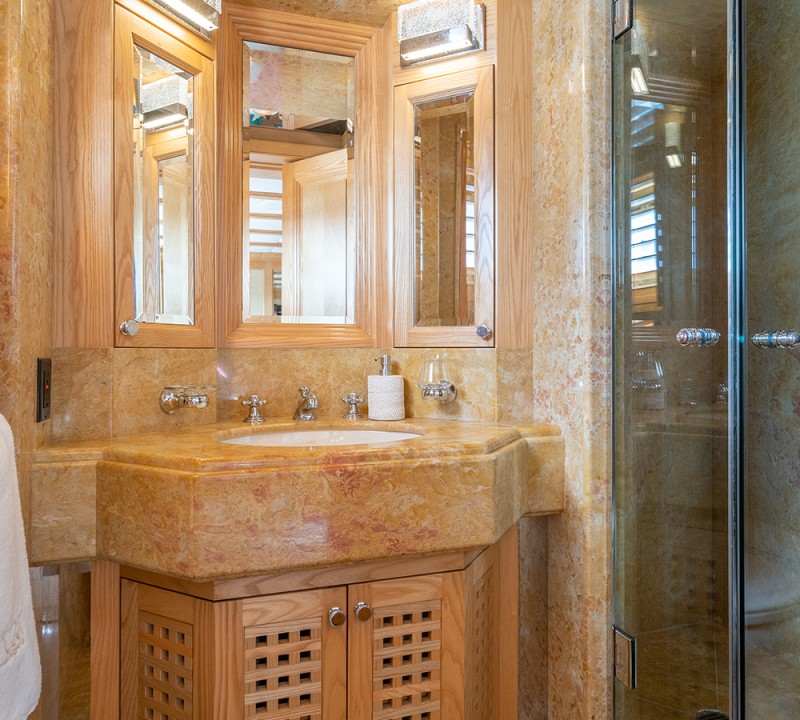 Guest Cabin  - Below Deck Twin Bathroom