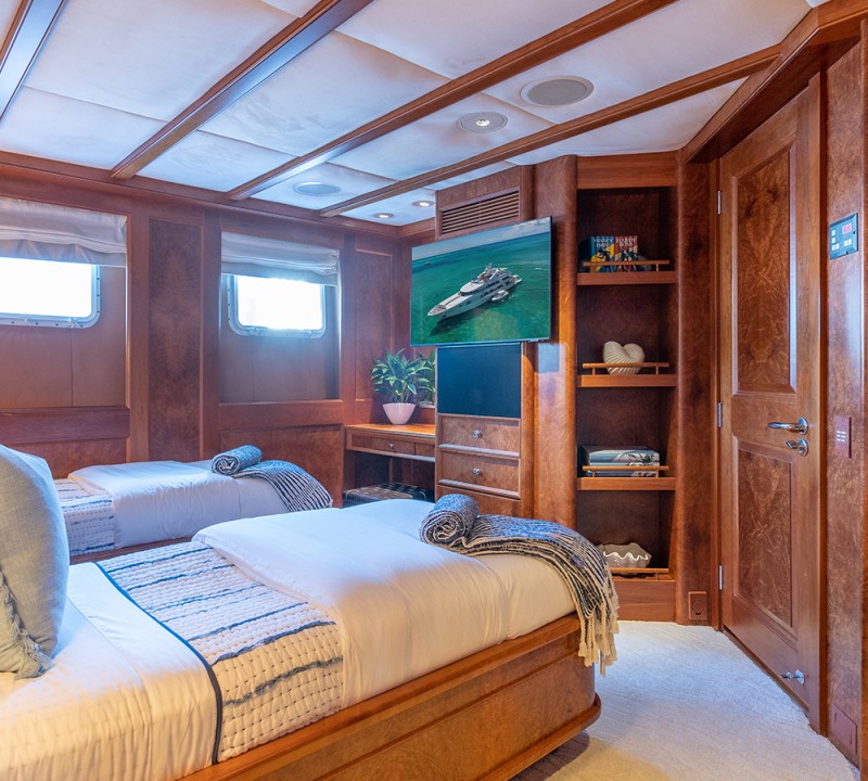 Guest Cabin  - Below Deck Twin Cabin
