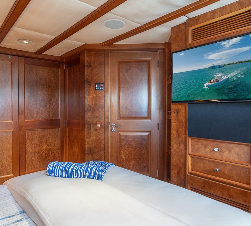 Guest Cabin  - Below Deck With Tv