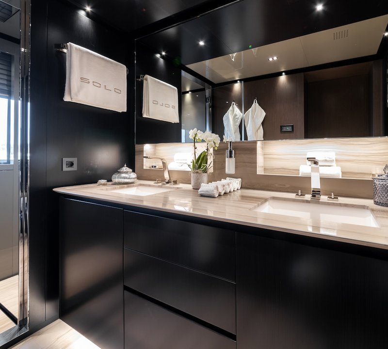 Guest Ensuite Bathroom