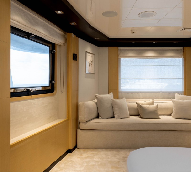 Guest Seating