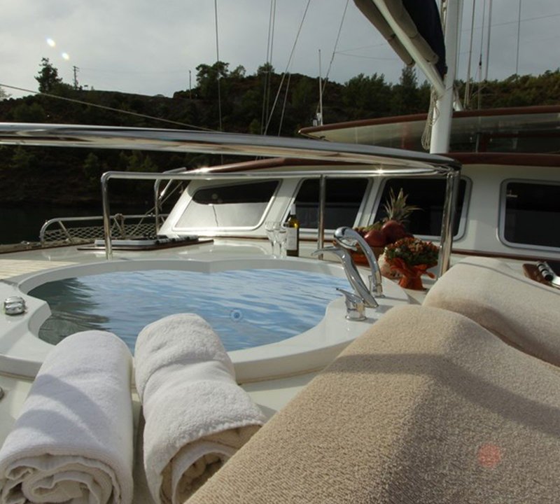 Jacuzzi on deck