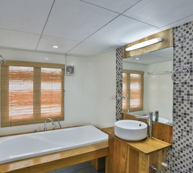Guest ensuite
