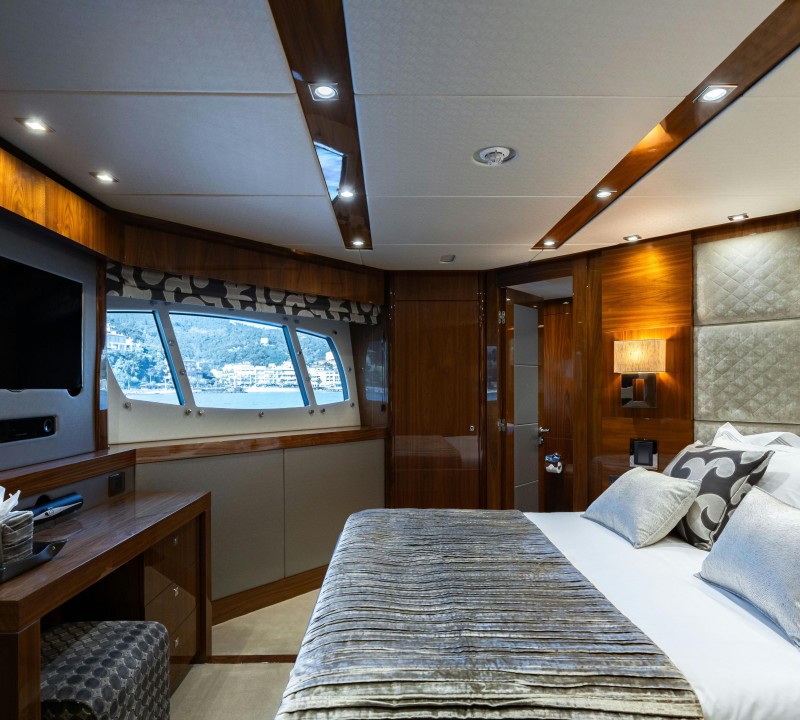 Lower Deck Double