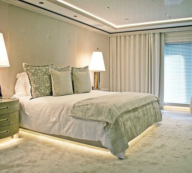 Large Double Cabins