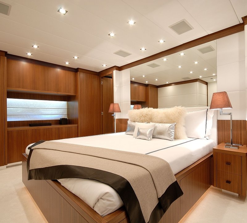Large Double In The Cabin