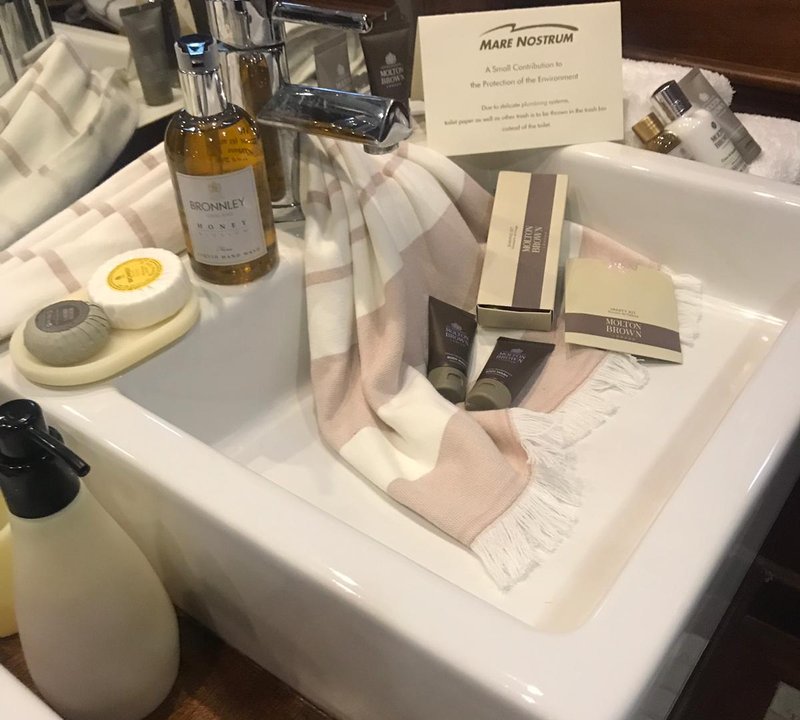 Lifestyle Bathroom