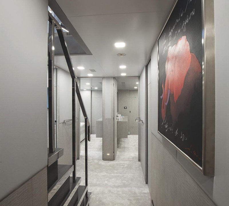 Lower Deck Foyer