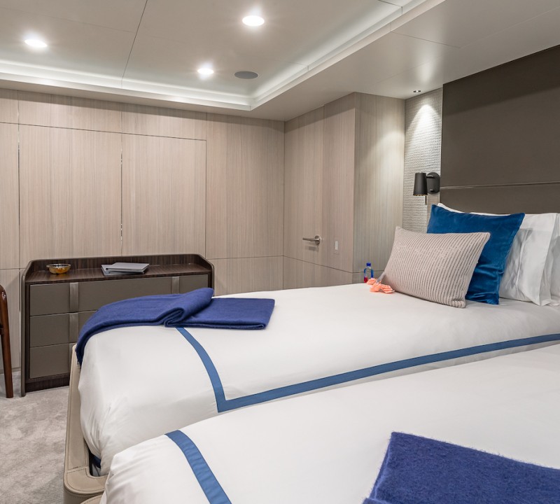 Lower Deck Twin Convertible Cabin - Double Set Up