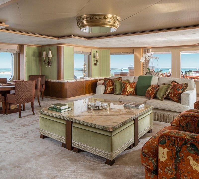 Main-lounge