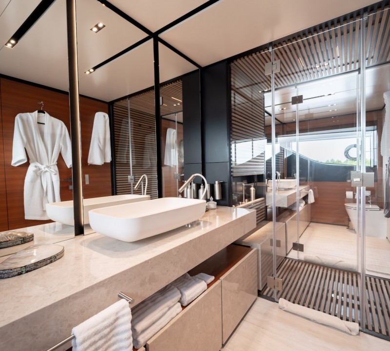 Master Cabin - Bathroom