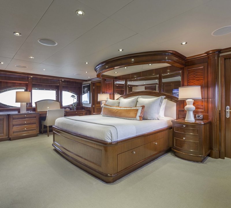 Master Cabin Bed