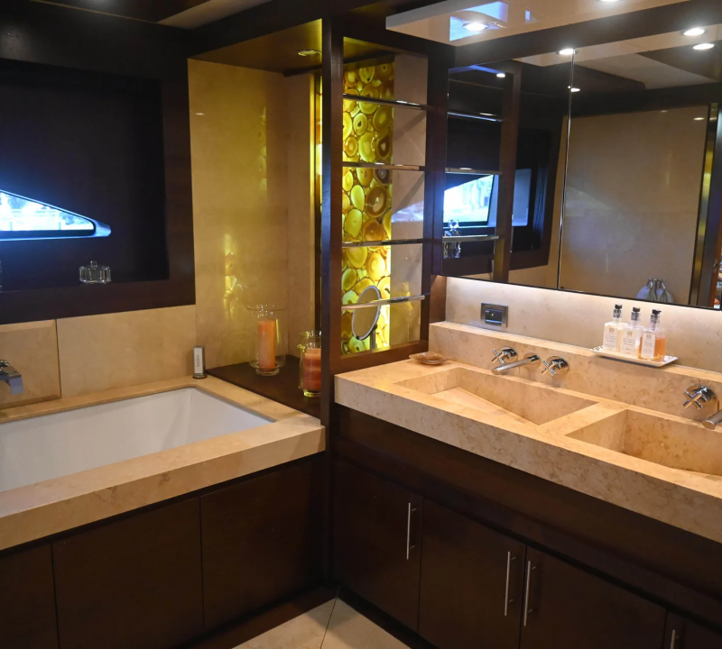 Master Ensuite