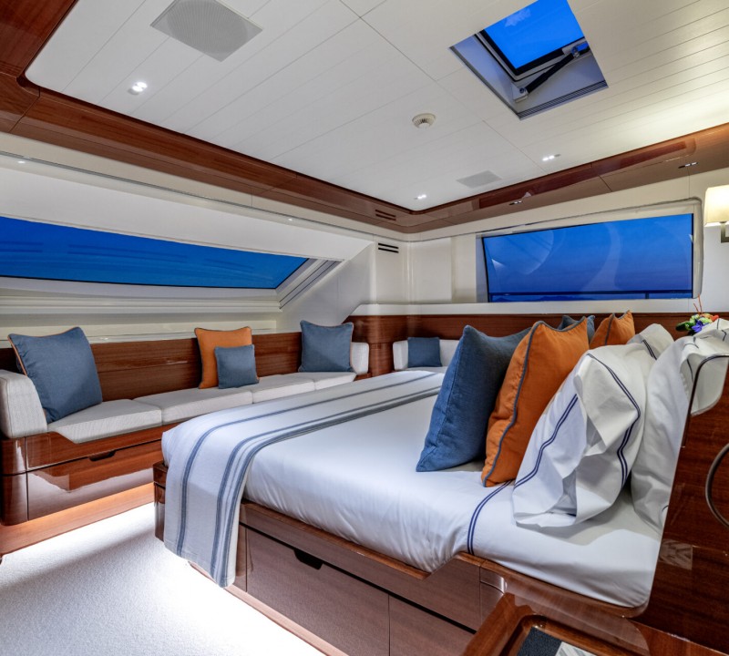 Master Luxury Cabin