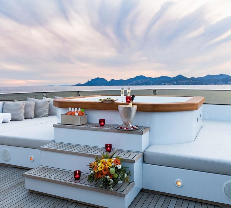 On Deck Jacuzzi