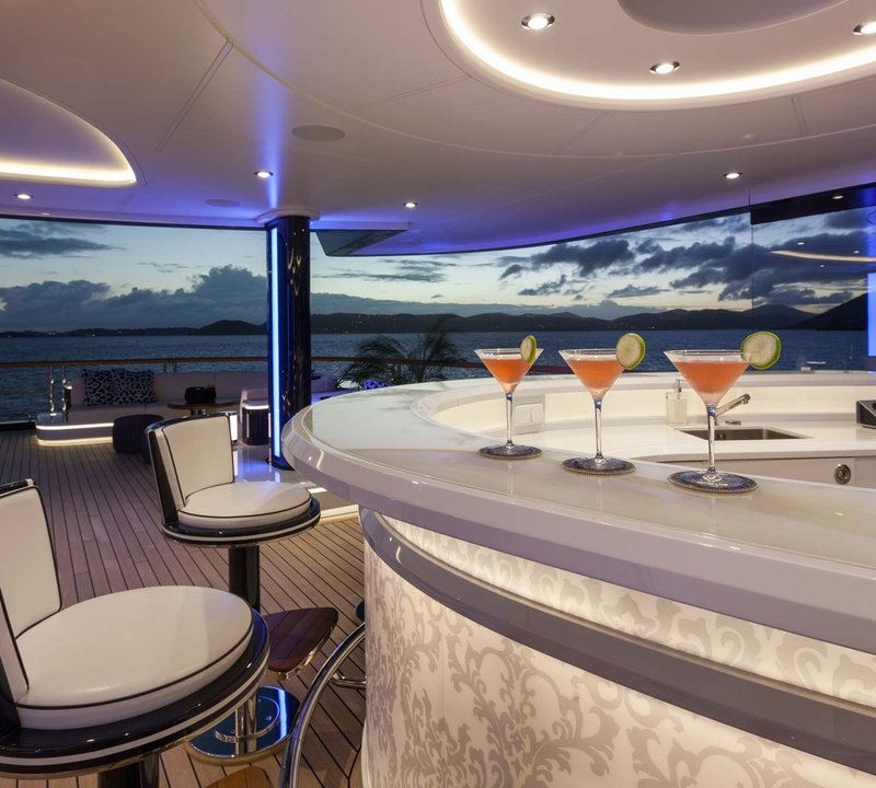 Owners Deck Bar