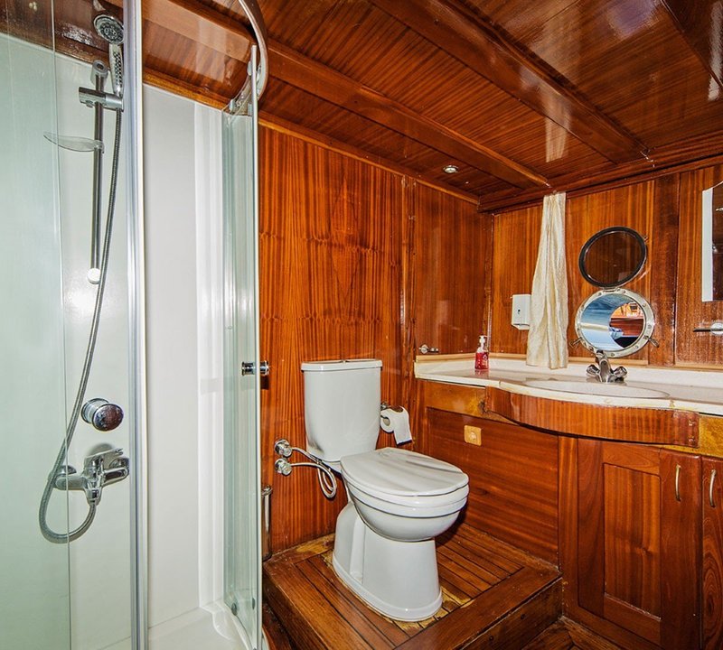Guest ensuite