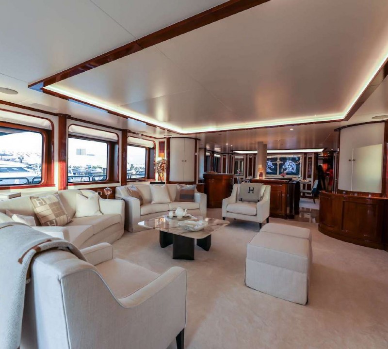 Saloon - Main Deck
