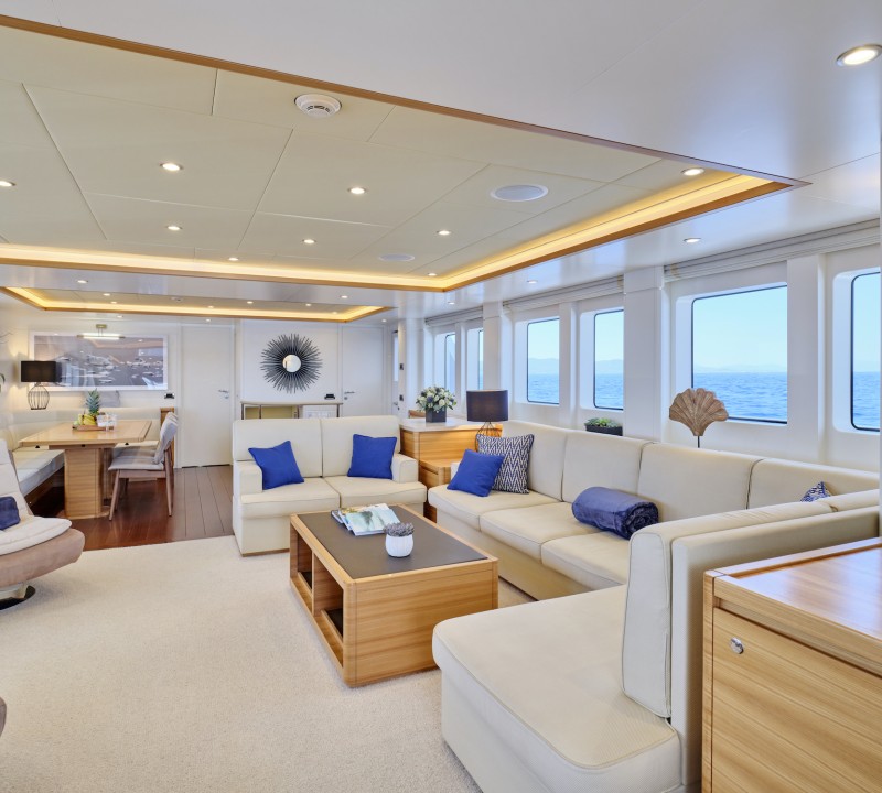 Saloon - Seating