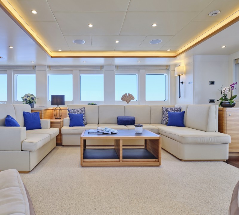 Saloon - Sofa
