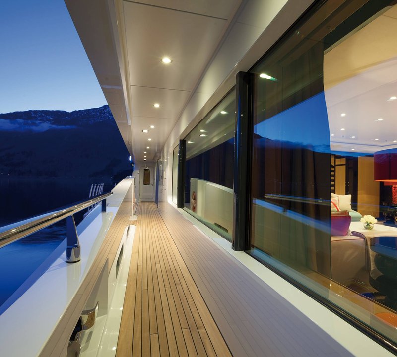 Side Deck