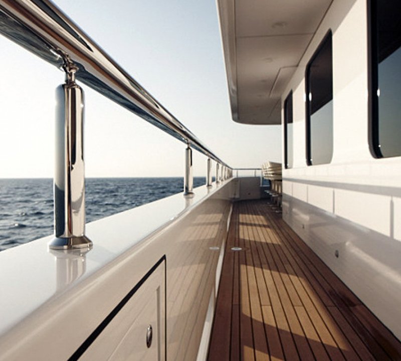 Side Deck