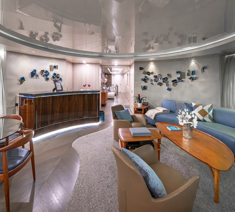Sky Lounge