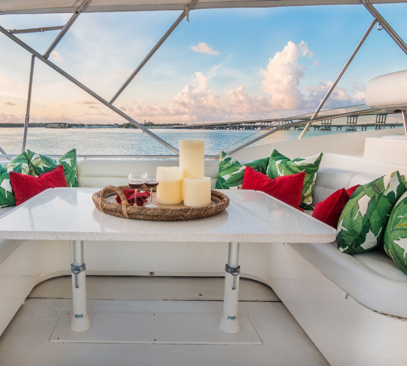 Sundeck Dining
