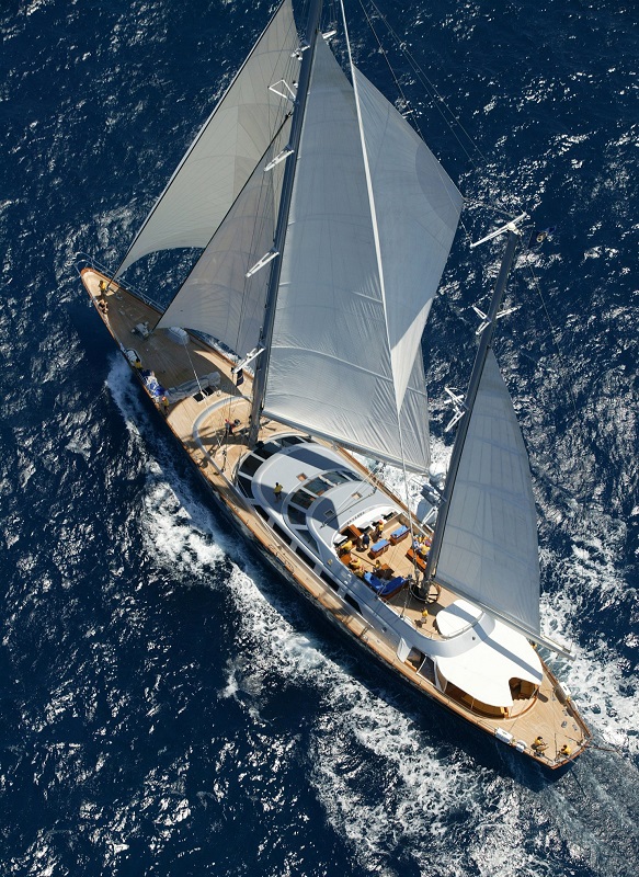 Superyacht Andromeda La Dea
