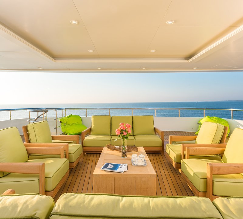 Top Deck