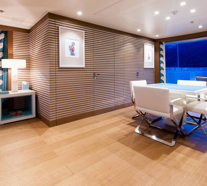 Top Deck
