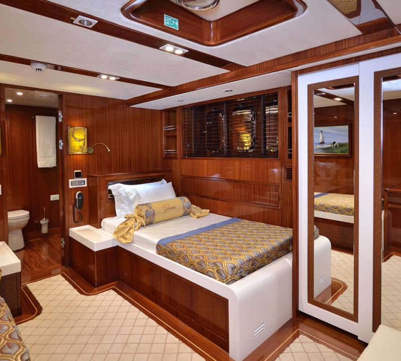 Twin Cabin