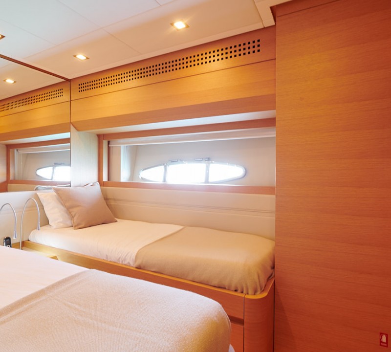 Twin Cabin